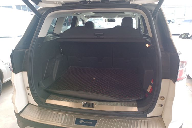 福特 翼虎 2017款 EcoBoost 245 四驱豪翼型局部细节23