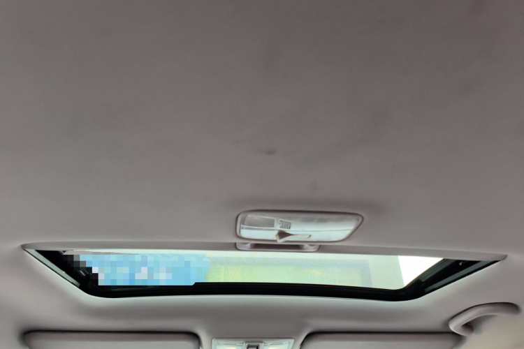 起亚 智跑 2015款 2.0L 自动两驱版GLS中控内饰22