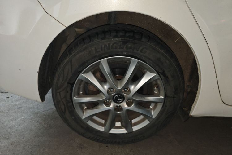 马自达3 昂克赛拉 2019款 云控版 三厢 1.5L 自动舒适型 国VI车身外观6002