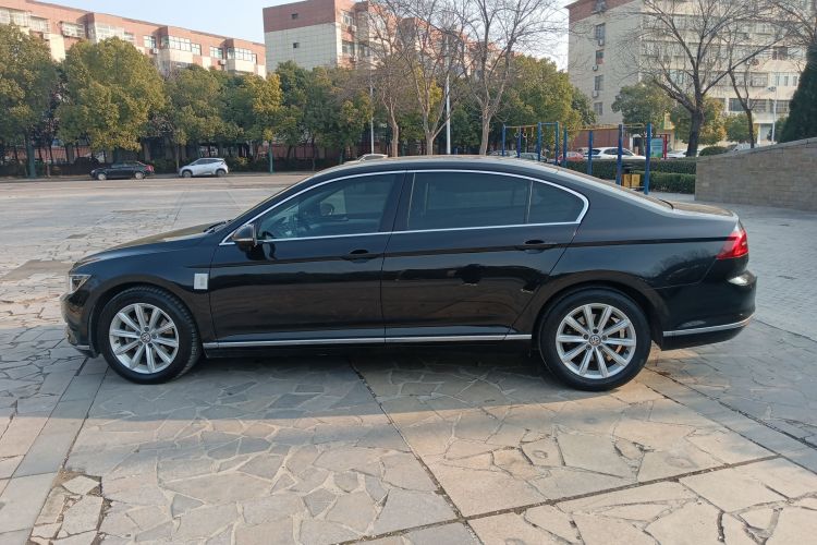 大众 迈腾 2018款 330TSI DSG 领先型车身外观4