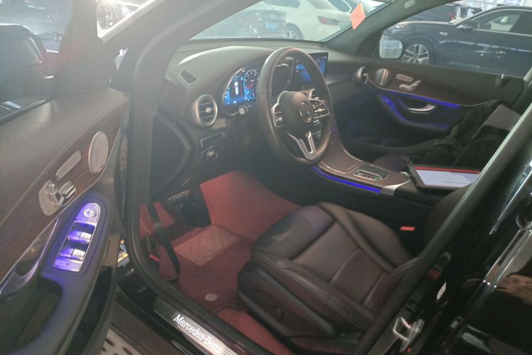 奔驰GLC 2021款 GLC 300 L 4MATIC 豪华型中控内饰20