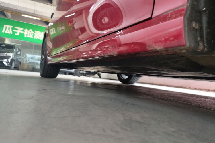 丰田 凯美瑞 2019款 2.5S 锋尚版 国VI局部细节9001