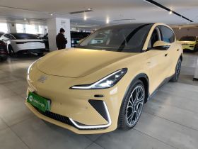 智己汽车 智己LS7 2023款 100kWh Lux后驱版