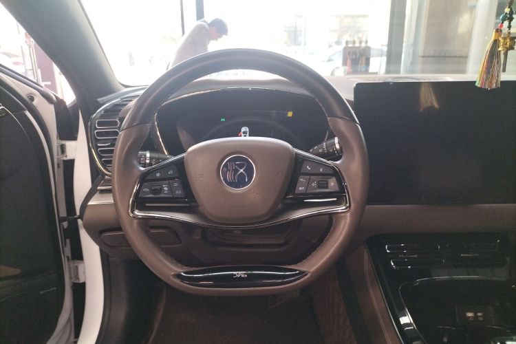 比亚迪 汉 2023款 EV 冠军版 605KM前驱尊贵型局部细节13