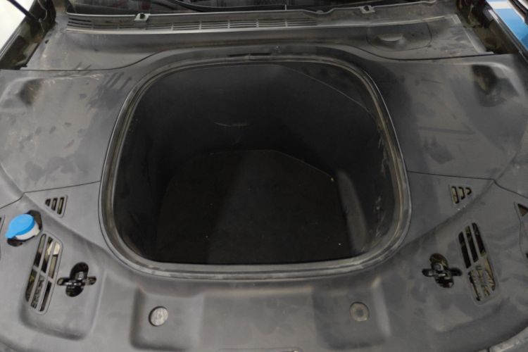 小鹏P7 2022款 480E局部细节24