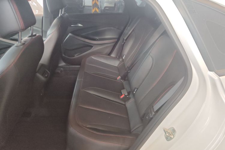 别克 威朗 2023款 Pro GS 猎风版中控内饰7004