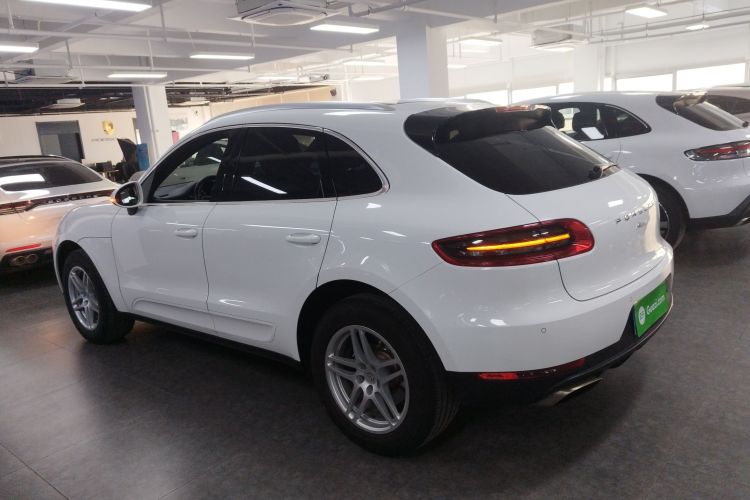 保时捷 2017款  Macan 2.0T车身外观4