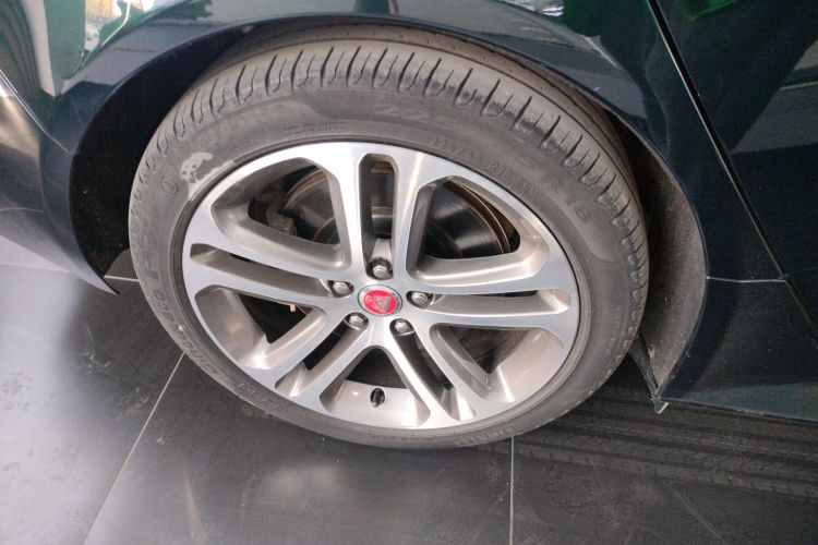 捷豹XEL 2022款 2.0T 250PS R-DYNAMIC S进取运动版车身外观6002