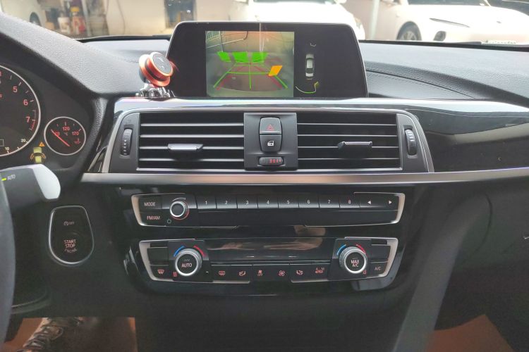 宝马3系 2018款 320Li 时尚型局部细节16