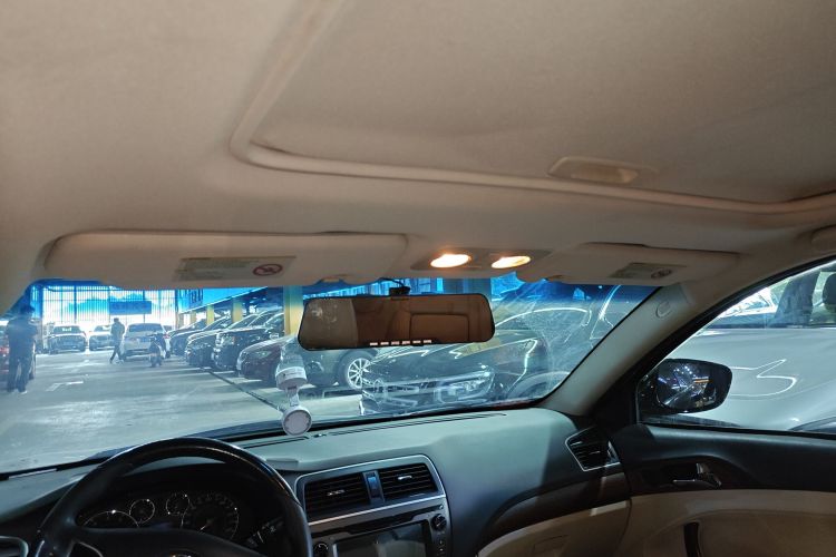 广汽传祺 传祺GA5 2013款 1.8T 自动尊贵版中控内饰22