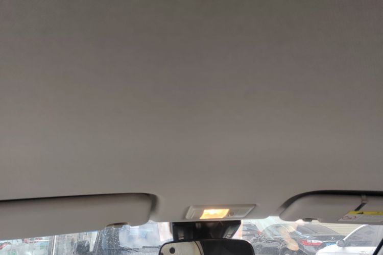 长安启源 长安Lumin 2022款 210km 香甜款中控内饰22