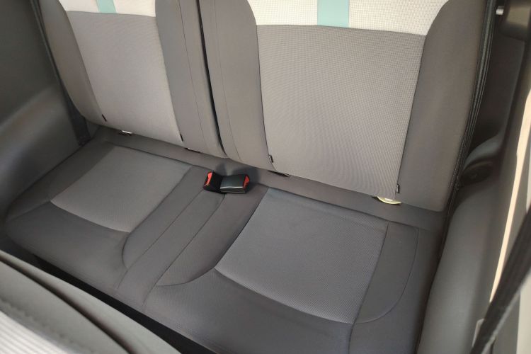 长安启源 长安Lumin 2022款 210km 香甜款中控内饰21