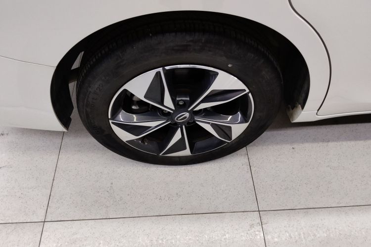 广汽传祺 传祺M6 2023款 PRO 270T DCT尊享版车身外观6008