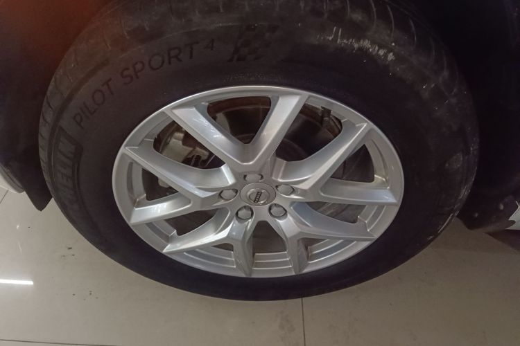 沃尔沃XC60 2021款 T5 四驱智逸豪华版车身外观6007