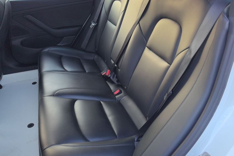 特斯拉 Model 3 2020款 改款 标准续航后驱升级版中控内饰21