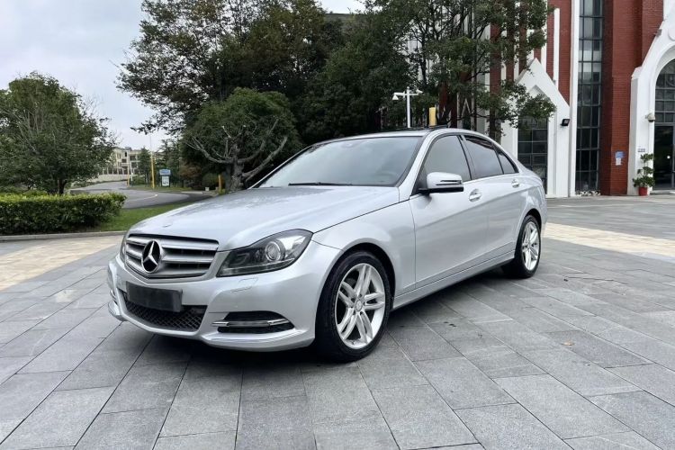 奔驰C级 2013款 C 260 CGI 优雅型车身外观1