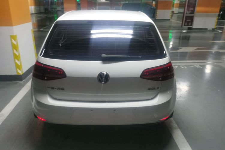 大众 高尔夫 2015款 1.6L 自动舒适型车身外观6