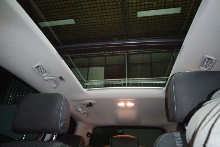 大众 夏朗 2018款 改款 380TSI 舒享型 7座中控内饰22