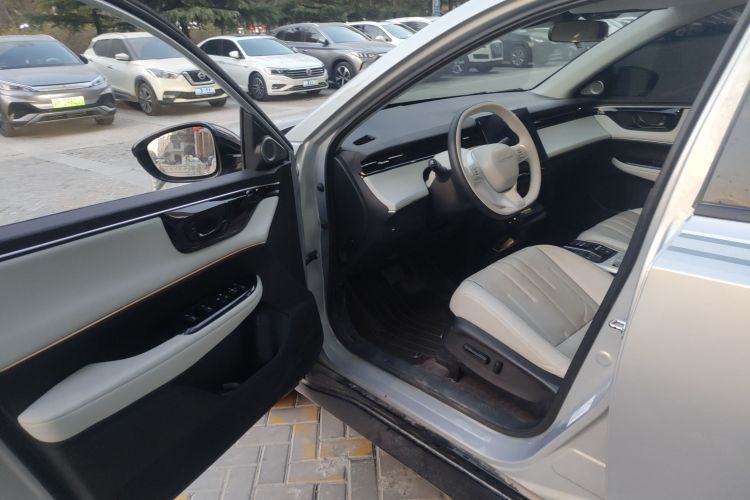 本田 e:NP2 极湃2 2024款 进阶版中控内饰20