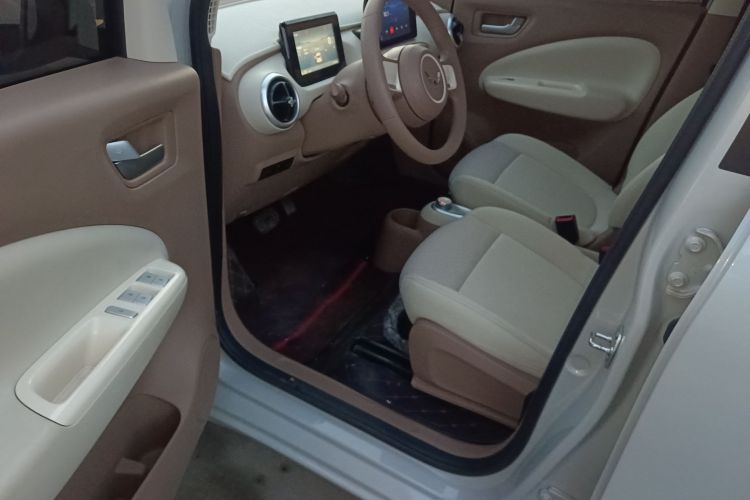 五菱汽车 宏光MINIEV 2025款 四门版 臻享款中控内饰20