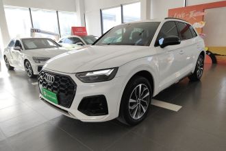 奥迪Q5L 2023款 40T 豪华动感型
