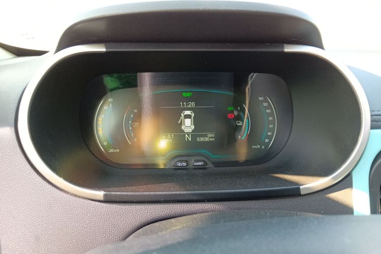 奇瑞新能源 小蚂蚁 2021款 20万蚁粉款 才气版 三元锂 301km局部细节14