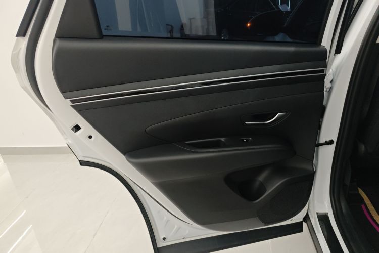 现代 2023款 途胜L 1.5T 自动两驱GLX精英版中控内饰49