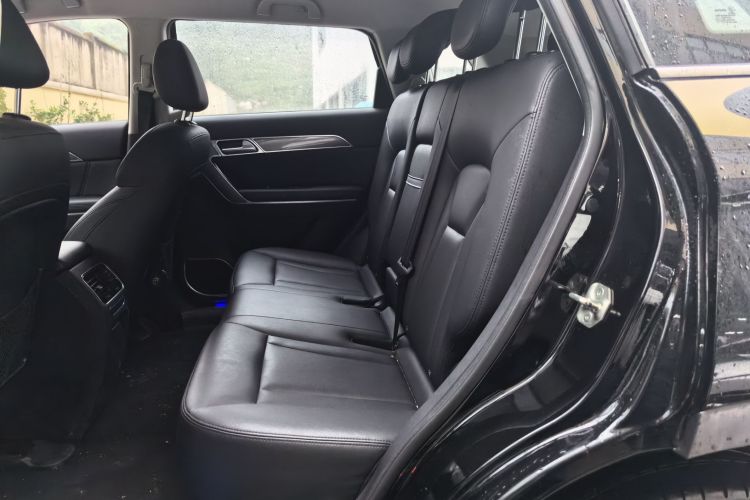 哈弗H6 Coupe 2015款 蓝标 2.0T 手动两驱精英型中控内饰21