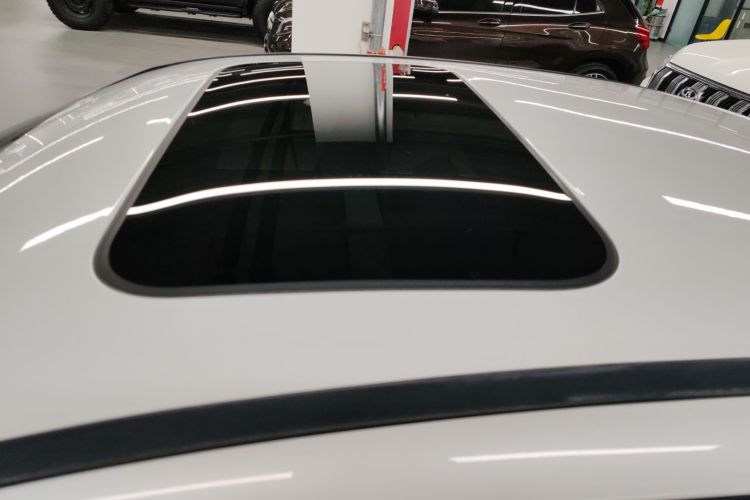 奔驰C级 2023款 C 200 L 运动版局部细节57