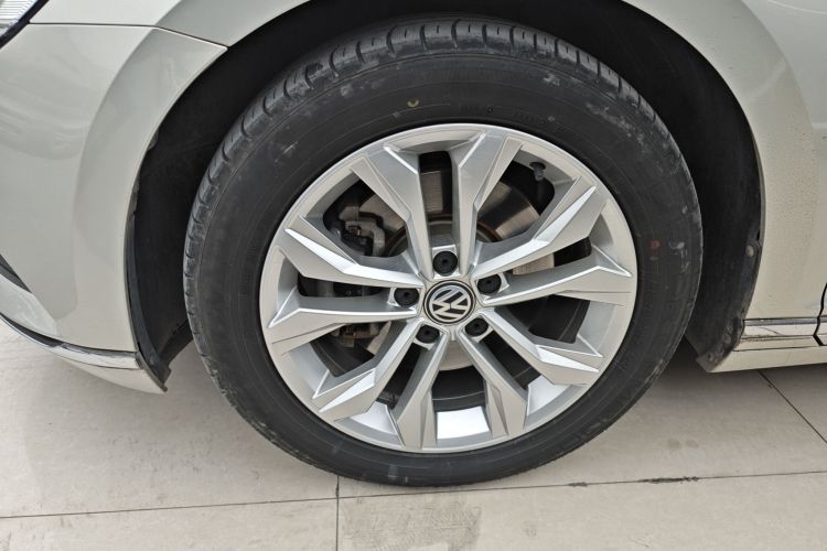 大众 迈腾 2018款 改款 330TSI DSG 豪华型车身外观6001