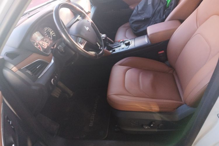 宝沃BX7 2016款 28T 两驱豪华版 5座中控内饰19