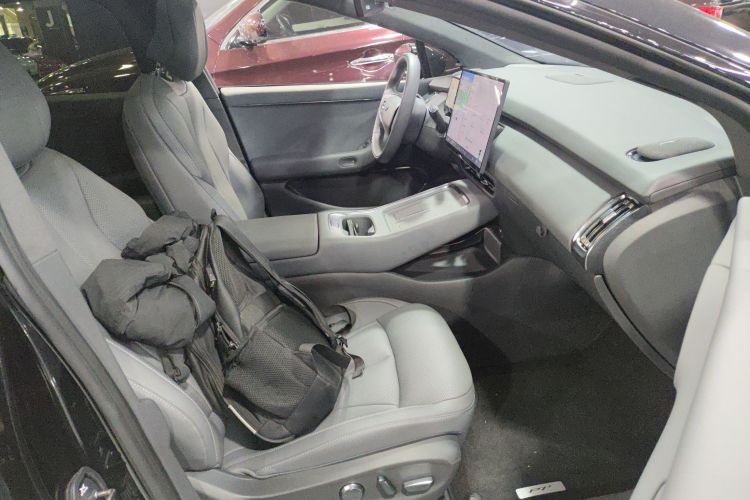 小鹏P7+ 2024款 长续航 Max局部细节41