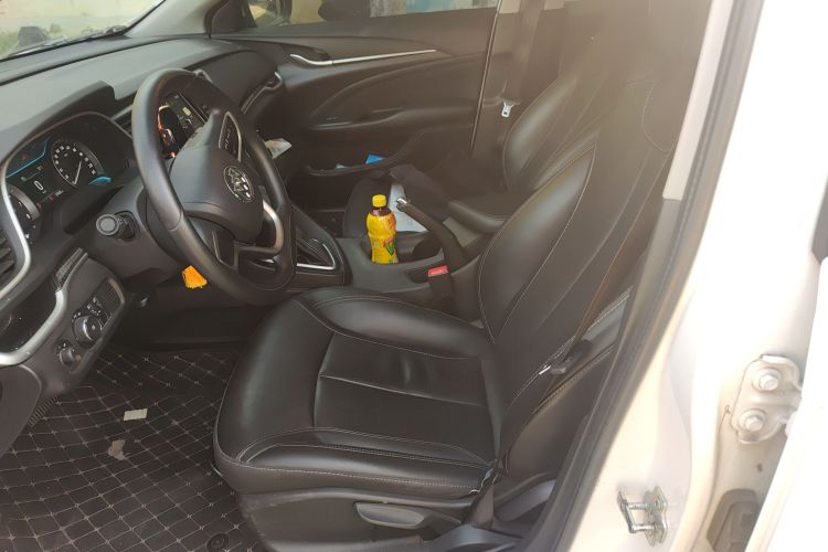 别克 英朗 2016款 15N 自动豪华型局部细节19