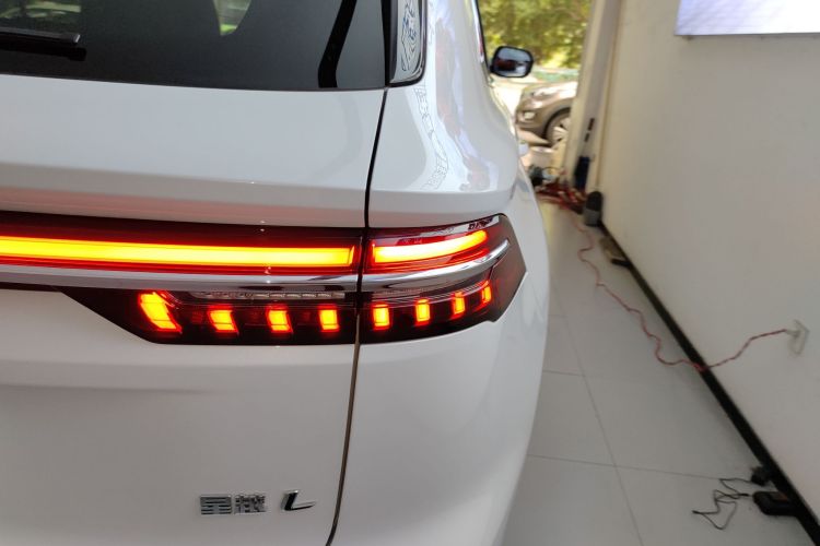 吉利汽车 星越L 2024款 2.0TD 高功自动两驱天际版车身外观6006