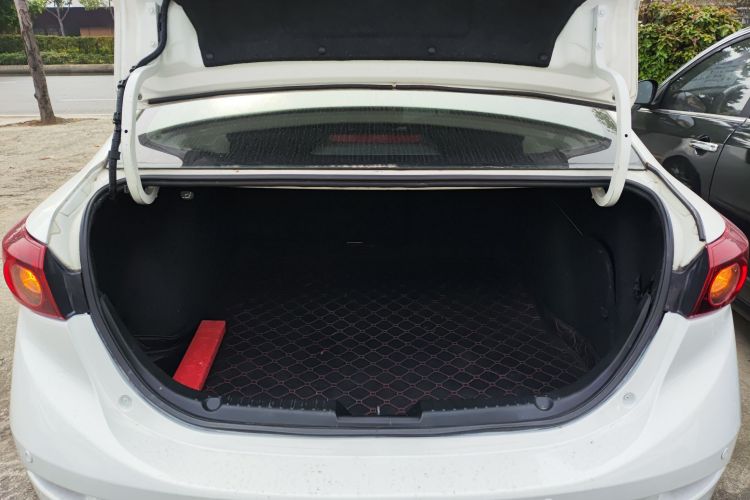 马自达3 昂克赛拉 2014款 三厢 1.5L 自动舒适型局部细节23