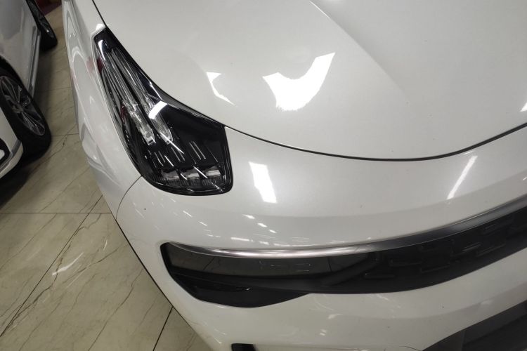 领克01 2021款 2.0TD 两驱型Pro车身外观8