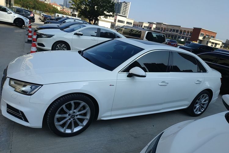 奥迪A4L 2018款 30周年年型 40 TFSI 时尚型车身外观6003