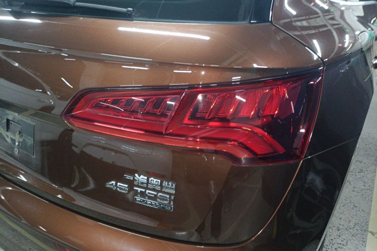 奥迪Q5L 2018款 45 TFSI 尊享时尚型 国V车身外观6006