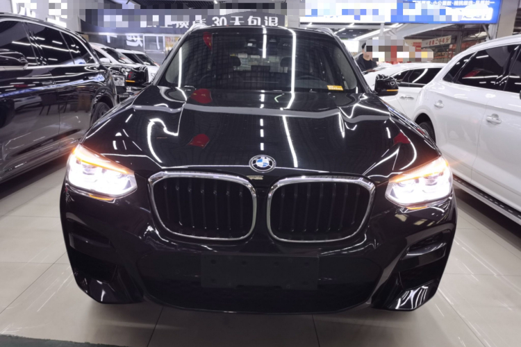宝马X3 2020款  xDrive28i M运动套装车身外观2