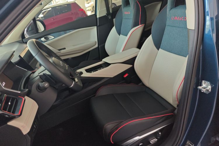 领克06 2020款 1.5T 耀Halo中控内饰19