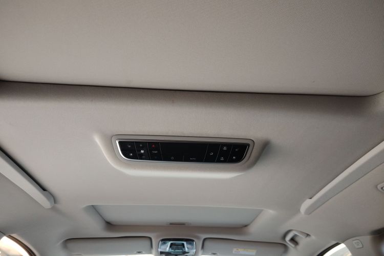 江淮瑞风 瑞风RF8 2024款 智聆版 2.0T 旗舰型中控内饰22