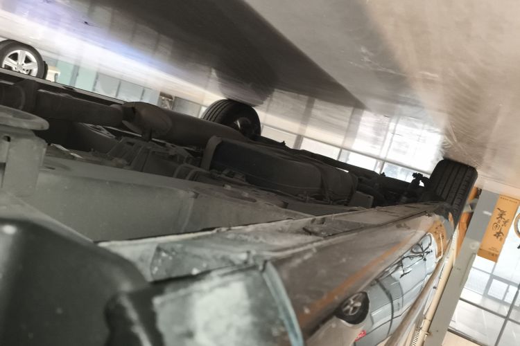 广汽传祺 传祺M8 2018款 320T 尊享版局部细节9001