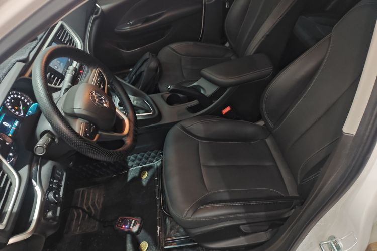 别克 英朗 2021款 改款 1.3T 自动轻混动精英型局部细节19