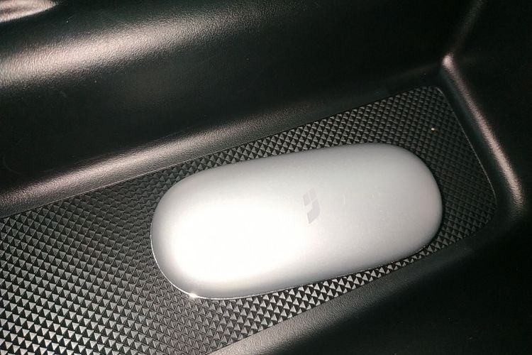 理想汽车 理想L8 2023款 Air中控内饰11