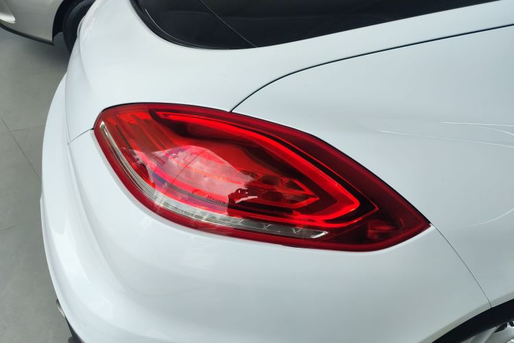 保时捷 2014款 Panamera S Executive 3.0T车身外观6006