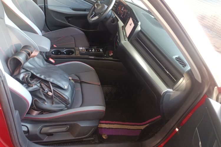 大众 2022款 凌渡L 280TSI DSG炫辣版局部细节41