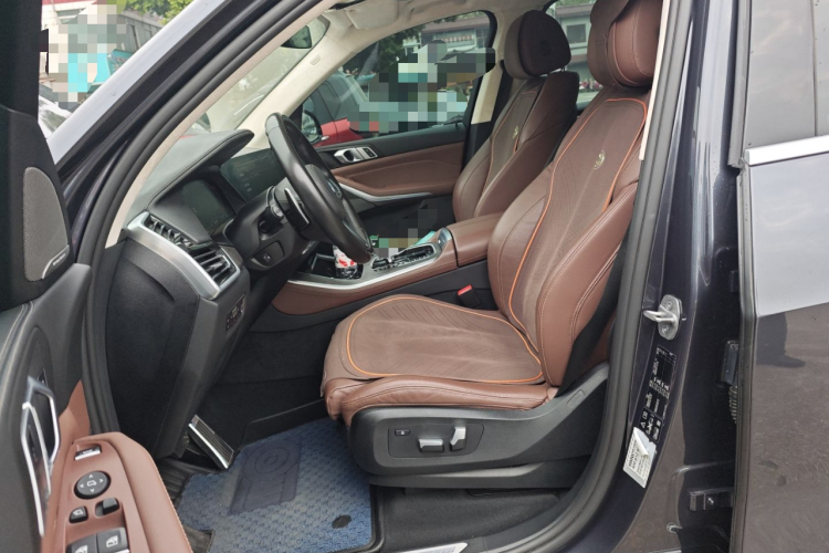 宝马X5(进口) 2020款 xDrive40i M运动套装中控内饰19