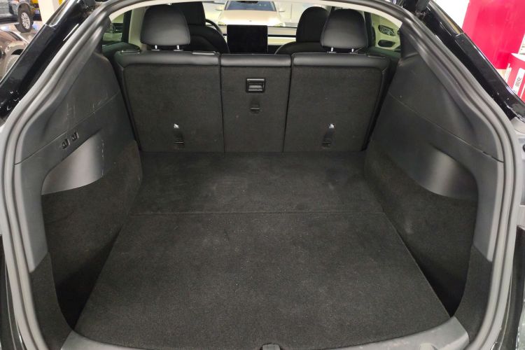 特斯拉 Model Y 2021款 标准续航后驱版机舱底盘23