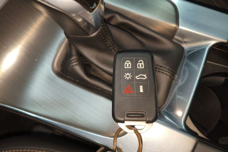 沃尔沃V60 2016款 Cross Country T6 AWD中控内饰7001