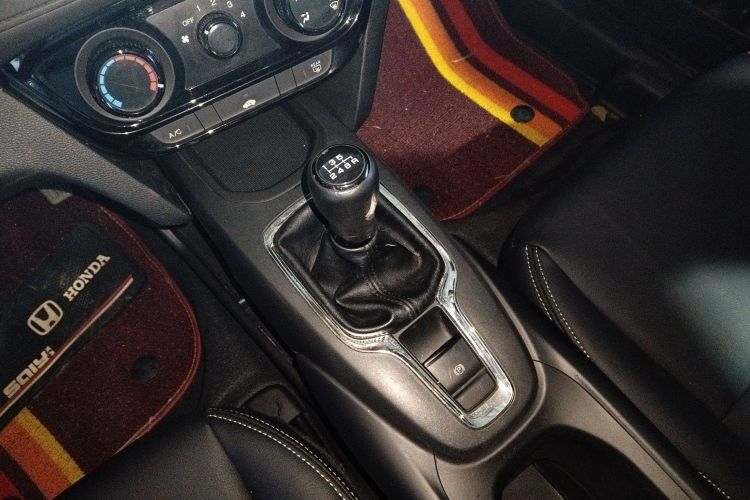 本田XR-V 2015款 1.5L LXi 手动经典版中控内饰18